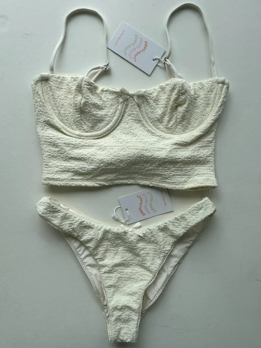Dippin’ Daisy’s Cherie top & Monet bottom